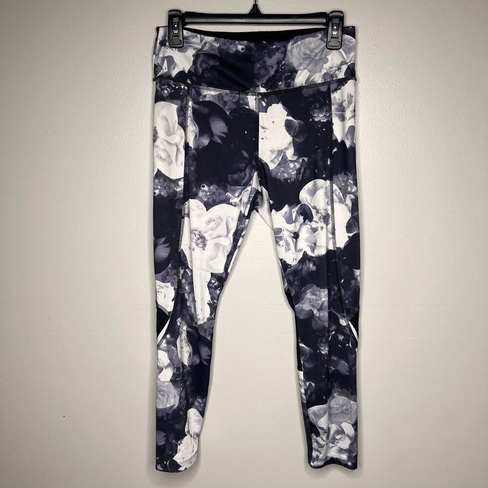 VOGO Athletica Women’s Leggings Floral Print Black White Grey Size Medium